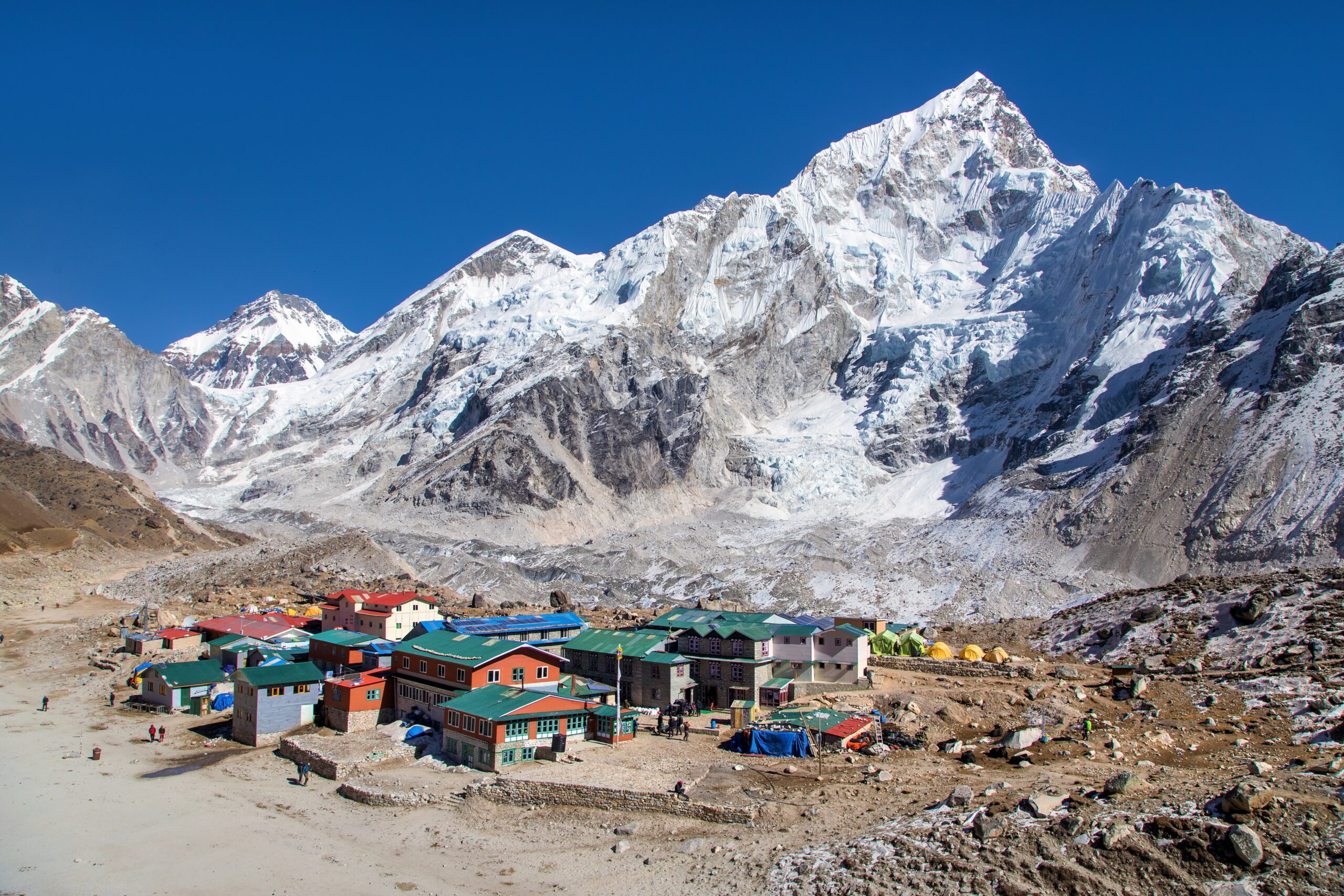 Mount Everest summit ridge death zone 8000m fatality Sherpa climber Himalayan Database serac avalanche descent oxygen deaths since 1922 bodies map