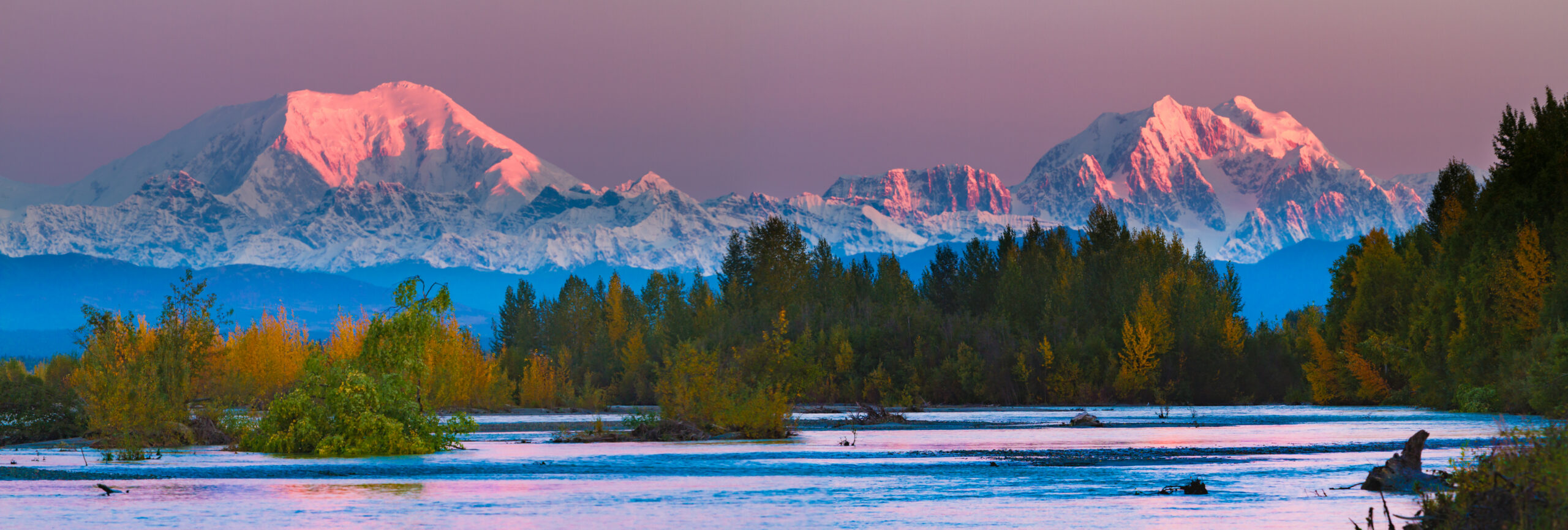 The glaciated Alaska Range around Mount Foraker